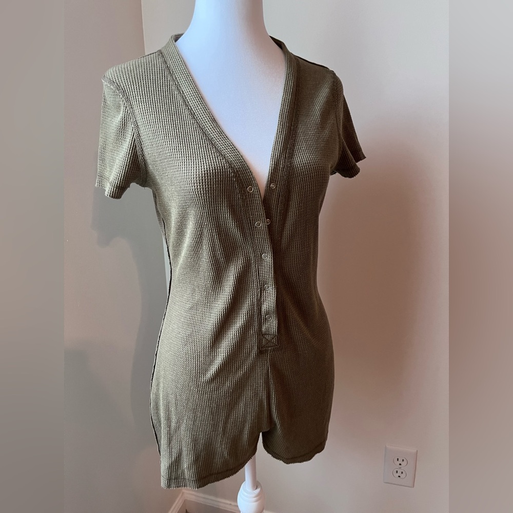 Free People size small PJ night gown romper